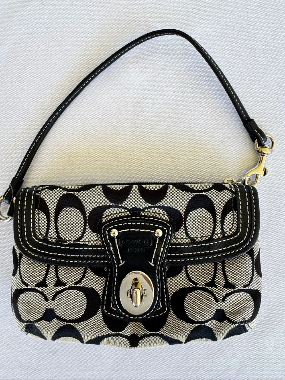 Coach Black & Cream Signature Canvas Turnlock Wristlet